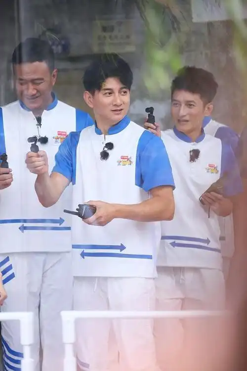 刘诗诗|李维嘉_网易订阅