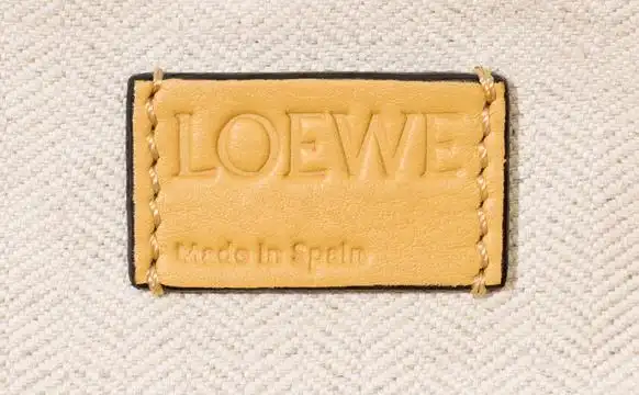 如何鉴别loewe罗意威手袋的真假