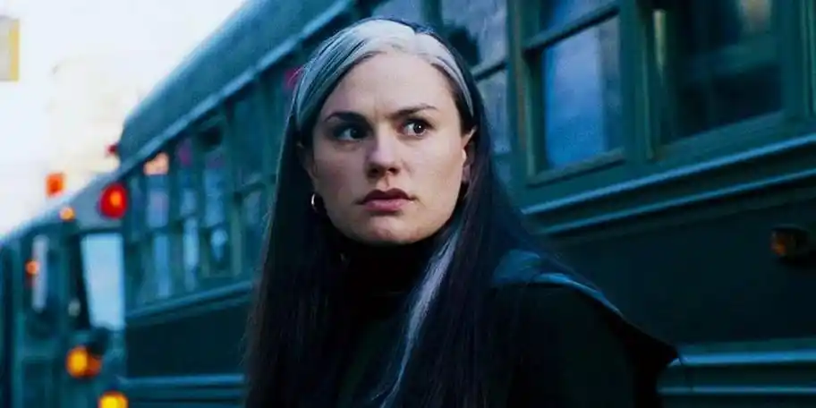 安娜·帕昆在福克斯的《x战警》系列中扮演了小淘气,但与漫威漫画中的