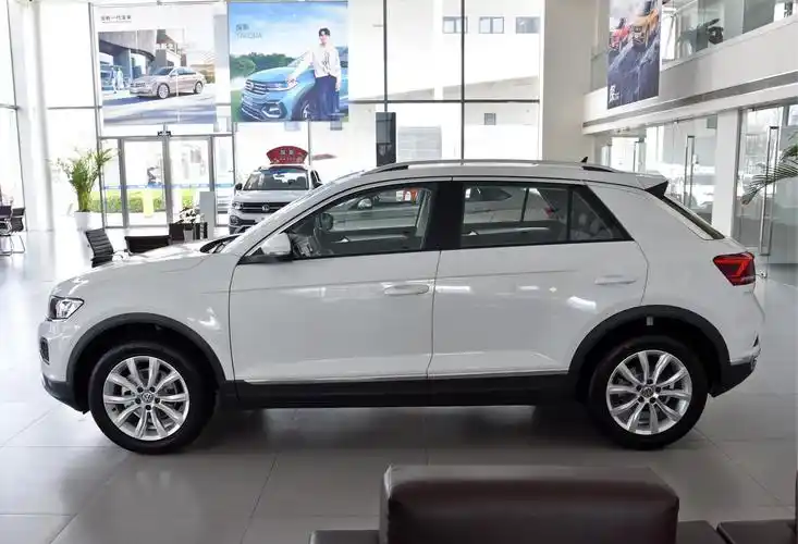 大众所有车型图片及报价表(大众所有车型图片及报价表大众耗油高吗?