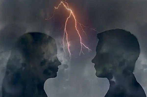 闪电,情侣,对视,面对面