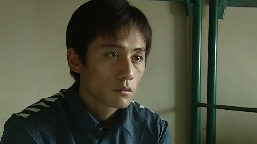 刘烨戏中坐牢,挑衅监狱老大,结果惨遭毒打-影视综视频-搜狐视频