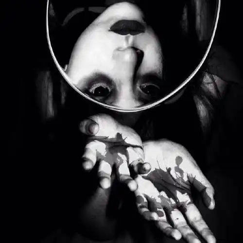 [女生头像] [黑白头像] [病女] [诡异] [半身头像] 季懿苏の