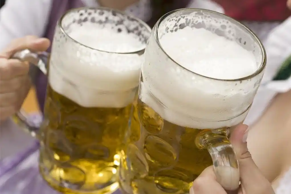 原创买啤酒不是越贵越好配料表里多几样原料再大牌也不算好啤酒