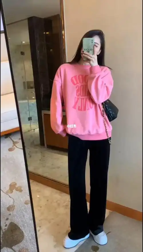 粉色卫衣丝绒裤休闲显瘦