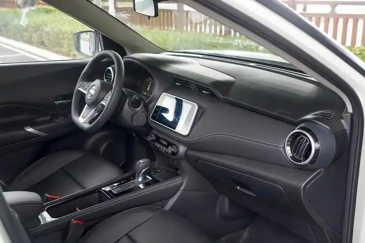 劲客车身-座椅-气囊-易车