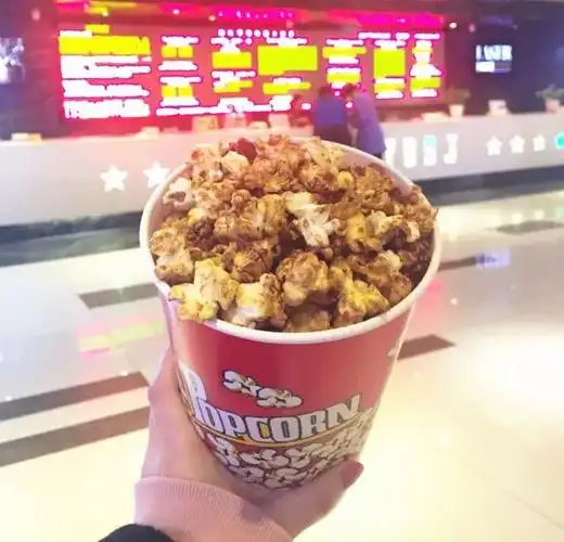 测评|杭州8家电影院,哪一桶爆米花最甜,最脆,最便宜?
