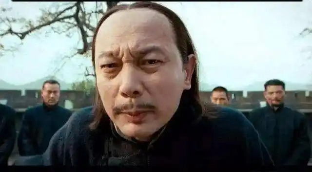 姜文拍《让子弹飞》有多"难"?葛优是骗来的,周润发不爽了