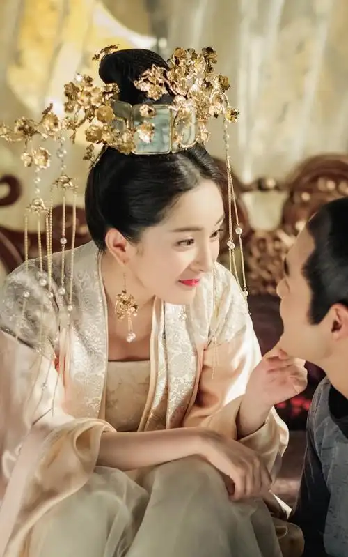 六位穿皇后装的古装美人杨幂第四唐嫣第二第一美得让人窒息