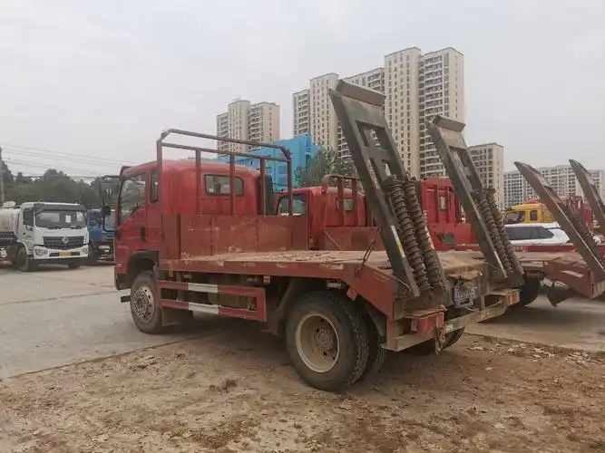 拖150挖掘机机械设备专用,二手大蓝牌平板拖车配置参数价格报价大全!