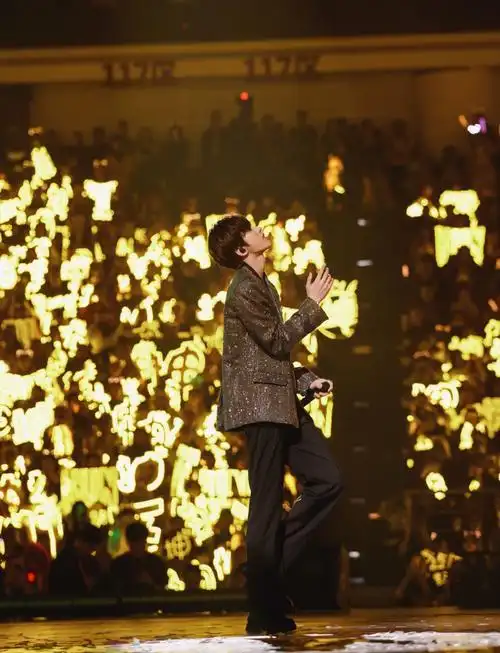 金海cr.蔡徐坤工作室