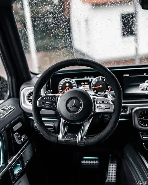 黑色奔驰大g诱惑力!超级座驾