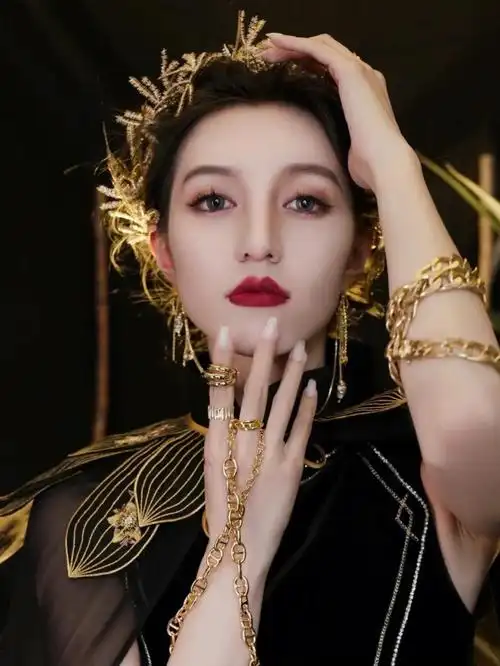 介绍一个靠颜值就能做好直播停留的带货主播