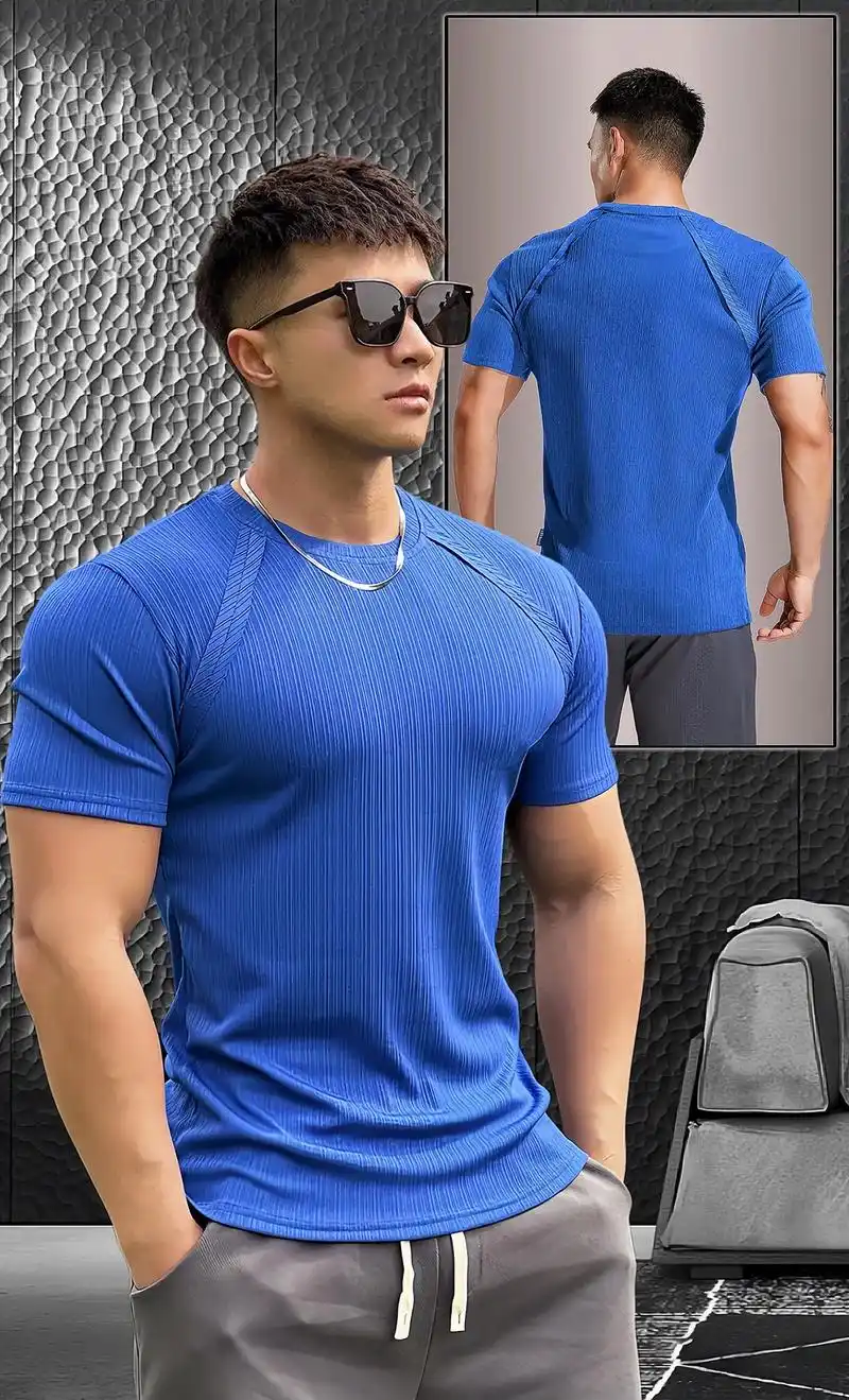 潮流新款肌肉健身兄弟运动短袖,百褶条弹力修身,上身轻薄透气,显身材!