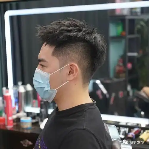 男生剪短发怕被说成"精神小伙"?试试这3款,剪完帅气又有型!