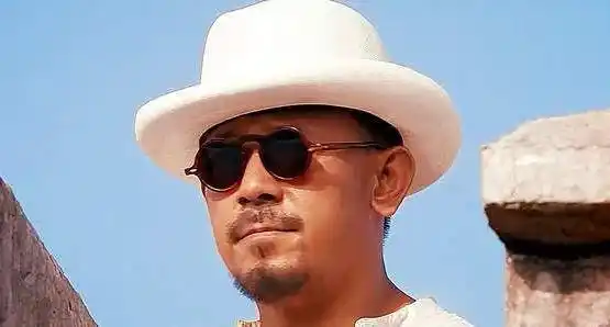 《让子弹飞》:终明白汤师爷临终前的那句话,竟暗藏玄机_黄四郎_姜文