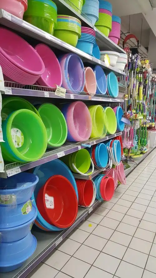 金色港湾百货区陈列 日化用品陈列图片