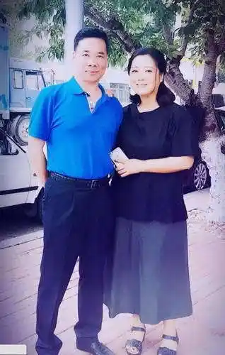 农村戏一姐王茜华中国版傲骨贤妻