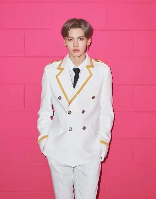 乐华七子next首张音乐专辑今日发布