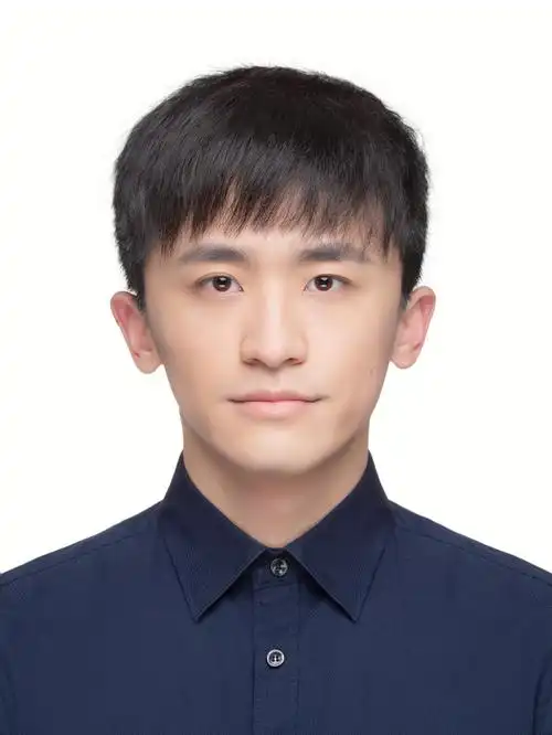 不得不说白黑衬衫真的是个好东西#留学日本  #证件照  #我的自拍分享