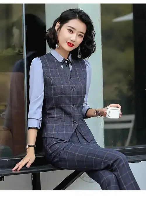 伊雅露莎职业装女装套装女马甲秋季新款酒店银行女式马夹制服1005-18