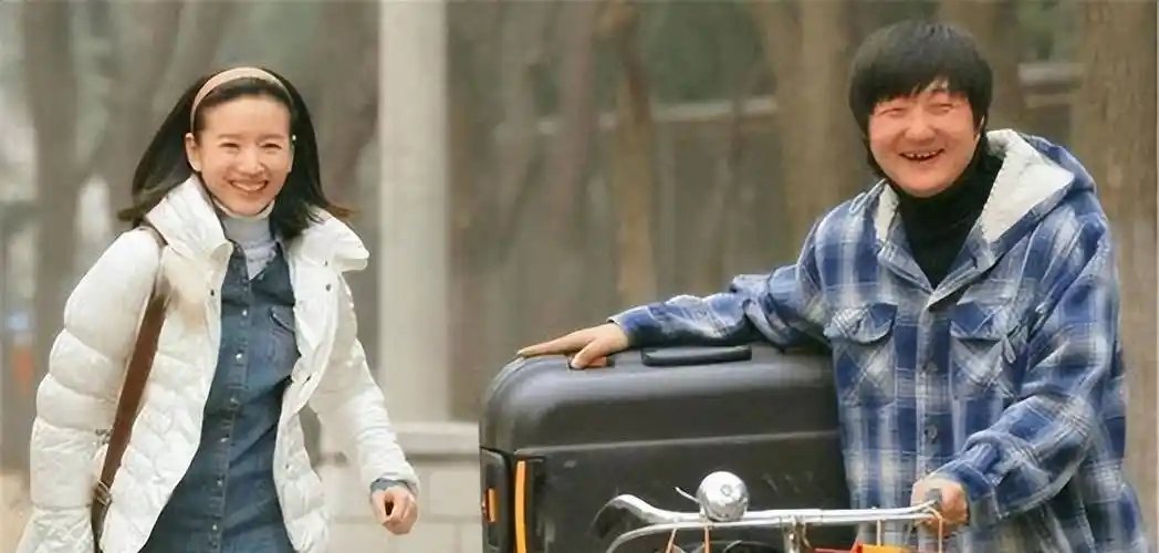 潘粤明被董洁毁了家庭事业和名声,有人比他更惨_钟镇涛_章小蕙_婚姻