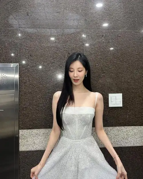 牵手徐珠贤一起走花路