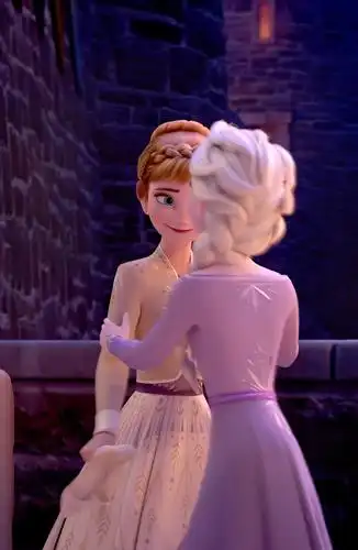 太美了!《冰雪奇缘2》艾莎和安娜精修超清新壁纸图