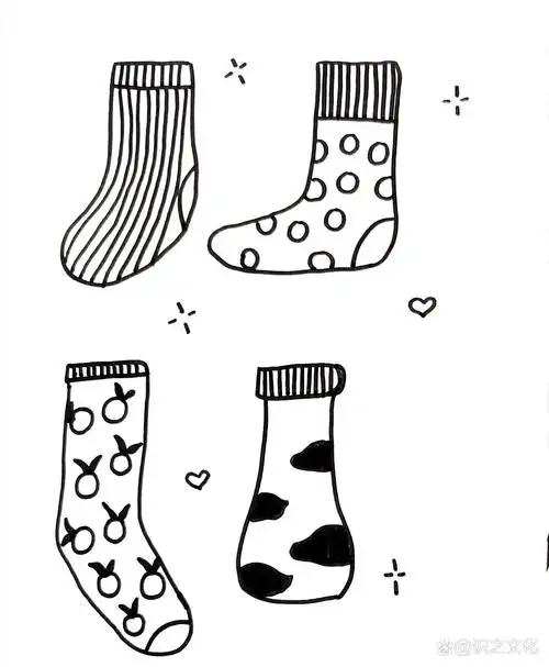 可爱的袜子简笔画