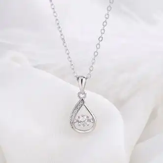 睿爸日韩新款s999银水滴项链女简约百搭灵动吊坠精致短款锁骨链电白