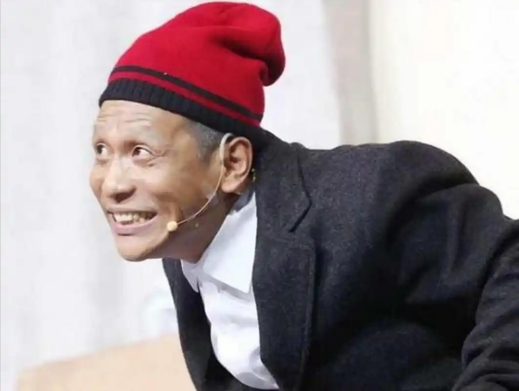 宋小宝:二人转演员出身被赵本山看中,成名后离开发妻,如今怎样