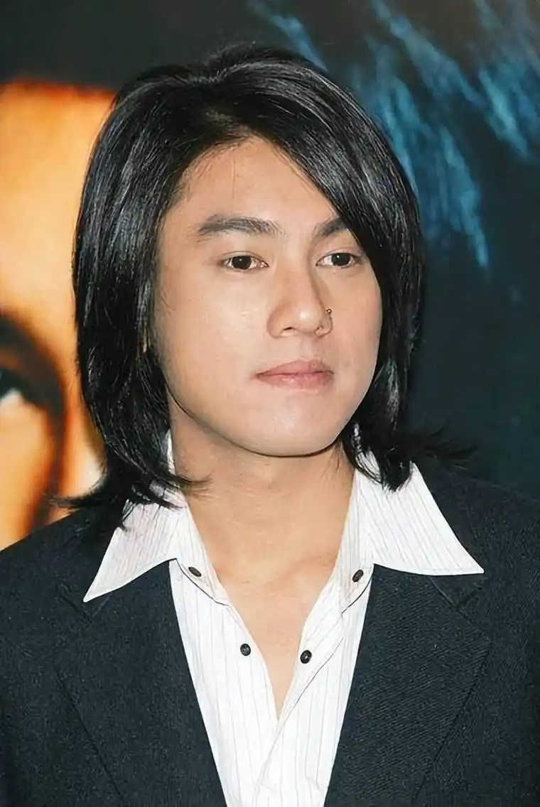 朱孝天:短暂红过后,生活一直是低谷,43岁没车,结婚6年没孩子_工作