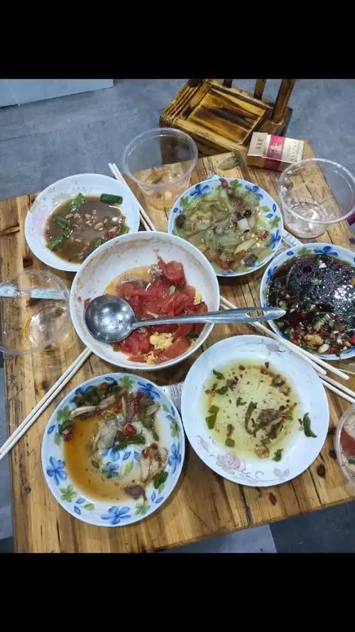 吃完了饭,送走了湖南的朋友.一起研究,各种作画的工艺