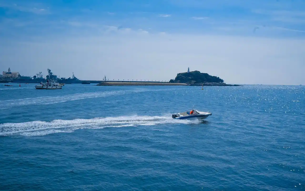 华为平板蔚蓝色大海主题壁纸