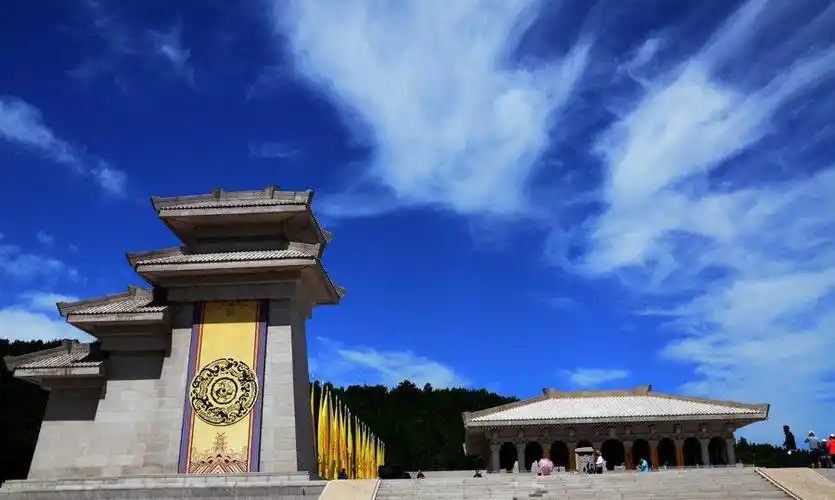 【精品】西安黄帝陵,轩辕庙,华清宫,兵马俑,大明宫遗址公园,回民街4晚