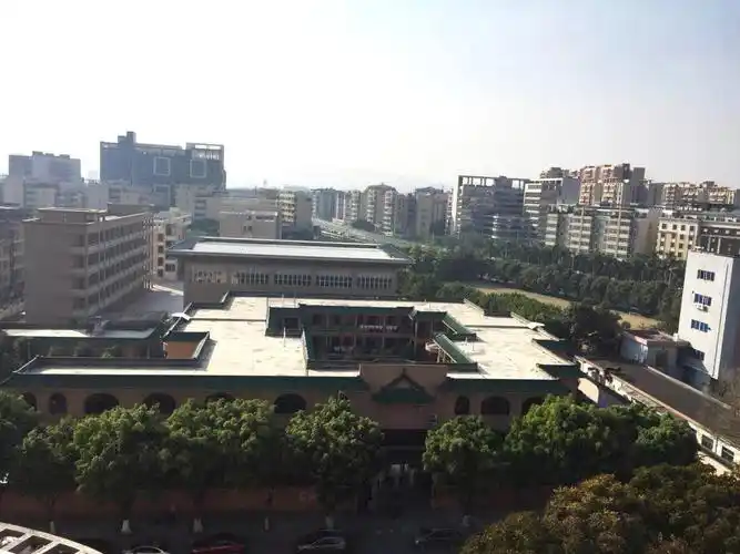 邝维煜纪念中学,太令人上头了!