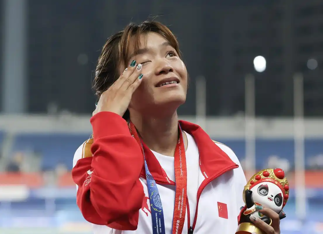 中国女子田径运动员,夏雨雨的简介