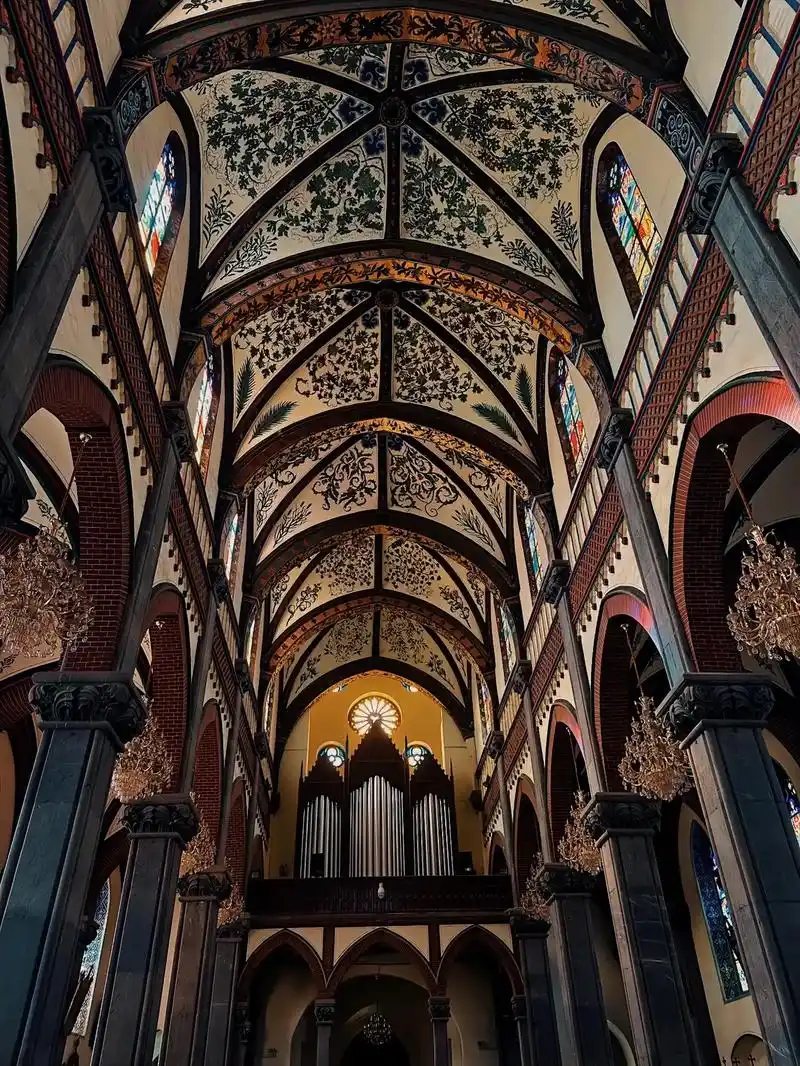 济南洪家楼教堂76三年以后重新对游客开放!