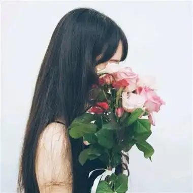 女生侧面头像唯美长发头像精选