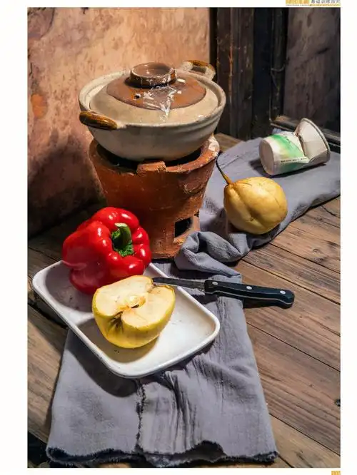 分享一组陶罐类素描静物素材!