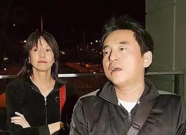 吕方一辆宝马让我看透郑裕玲租房秘婚半亿富婆57岁修成正果