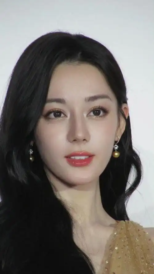 迪丽热巴
