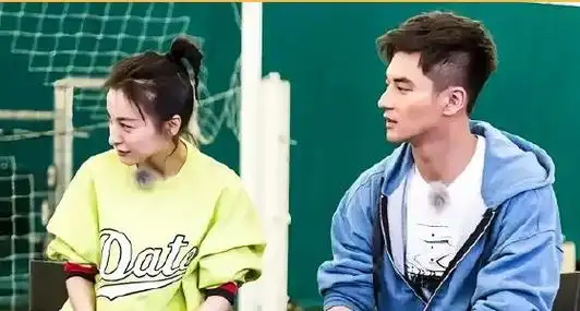 40岁吴昕恋爱多年,现已秘密领证?|郑恺|郑凯|李易峰|潘玮柏_网易订阅