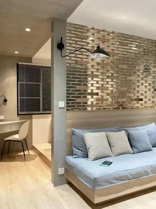 55m05一室一厅妙改两室两厅玻璃砖墙矮墙隔断的运用让空间通透让小