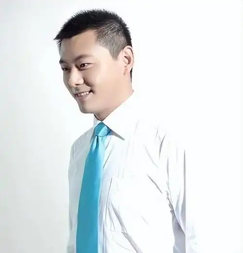 8月3日,安徽电视台知名节目主持人王小川为涿州捐款20万.