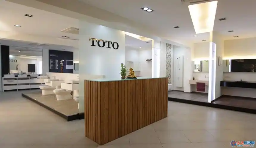 卫浴实体店装修效果图