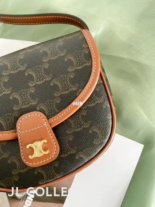 celine迷你马鞍包复古高级感拉满的季节