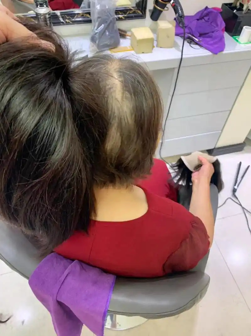 纯手工织发,白发和头发稀少美女福利 - 抖音