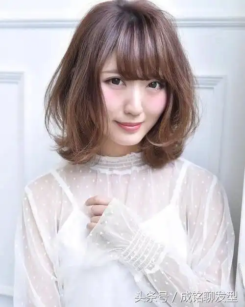 圆脸适合什么发型女短发,适合圆脸的减龄短发