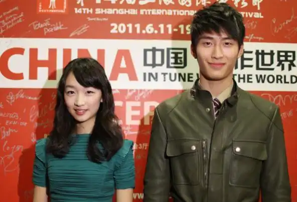 窦骁周冬雨谈过恋爱吗窦骁和周冬雨的关系好吗